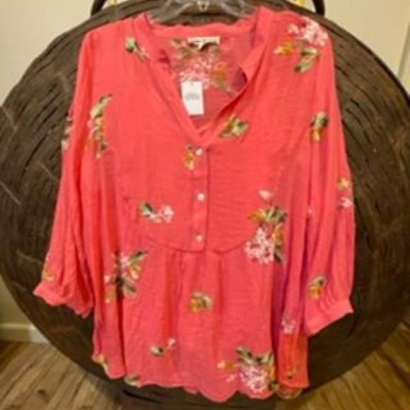 Hope Spring Tops - New Floral Embroidered Coral Tunic.